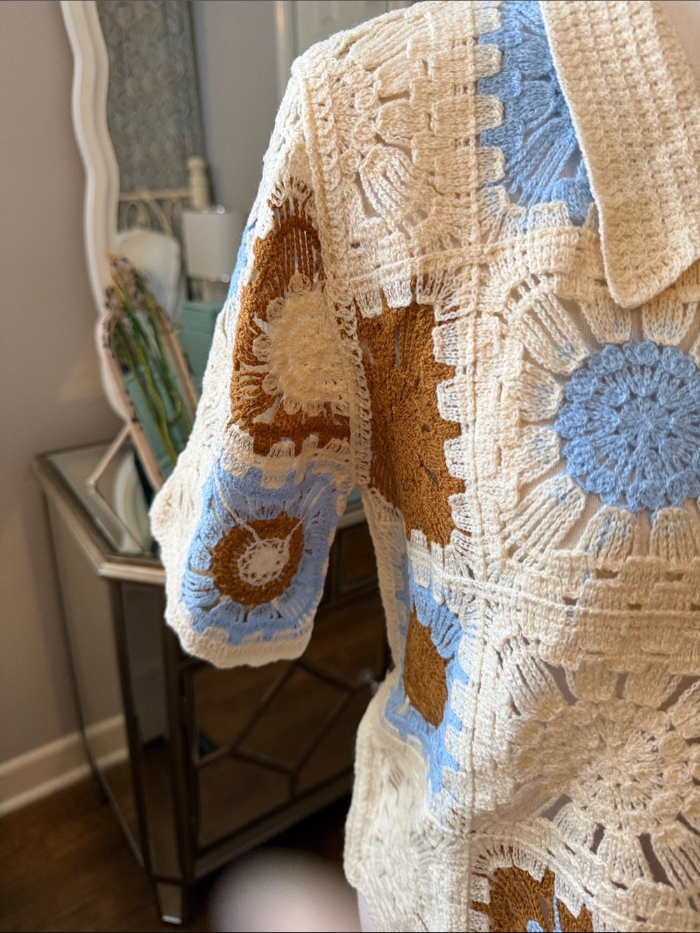 Liv Los Angelos Crochet Button-Up Lightweight Top - Cream, Blue & Brown Med ❤️ - Picture 6 of 8